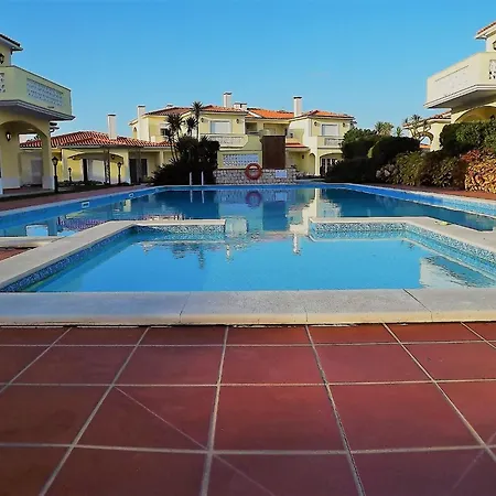 Vila Dos Principes In Praia D'El Rey Guest house 4*