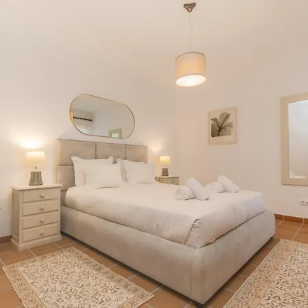 My Holidays In D'el Rey 프라이아델레이