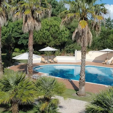 Affittacamere My Holidays in Praia d'el Rey Resort 4*